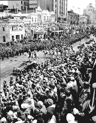 Royal Tour in 1954, Queen Elizabeth II